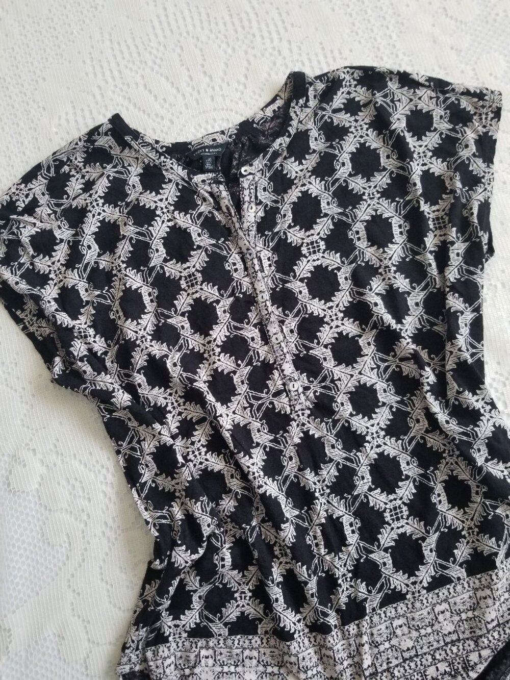 Lucky Brand Black White Short Sleeve Blouse Large
